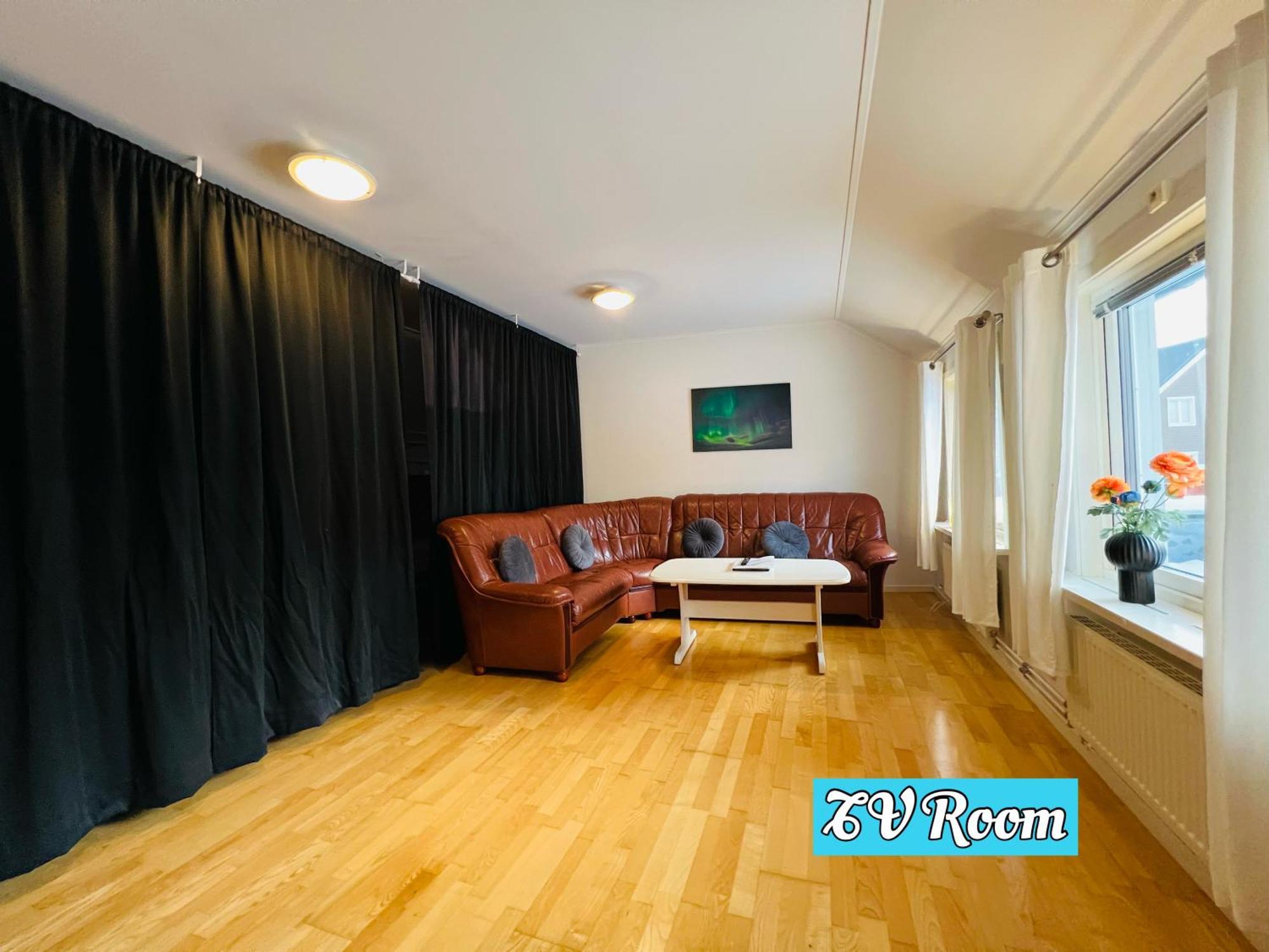 Kiruna Accommodation Gustaf Wikmansgatan 6B Villa For 9 Person Екстер'єр фото